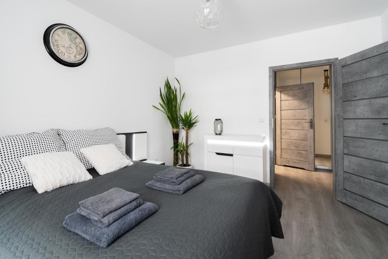 Unique Apt Eve - Free Garage Краків Екстер'єр фото