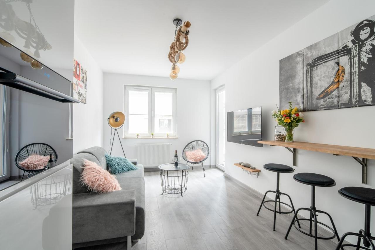 Unique Apt Eve - Free Garage Краків Екстер'єр фото